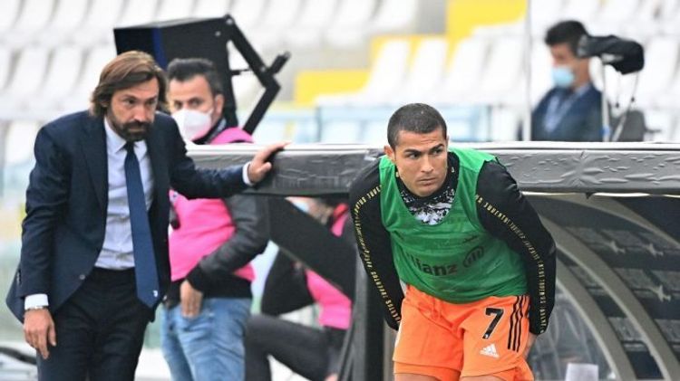 “Mançester Yunayted” Ronalduya qayıtmağı təklif etdi