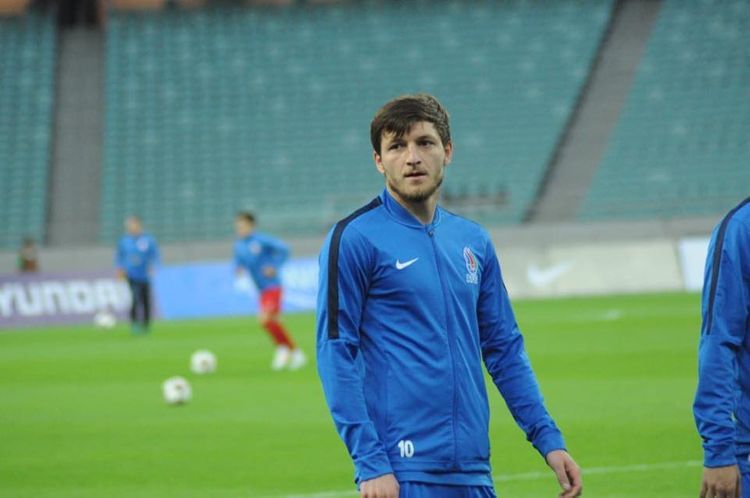 “İnsanlar 30 ildir xəyal qurduqları anı qeyd edirlər” – Ruslan Qurbanov