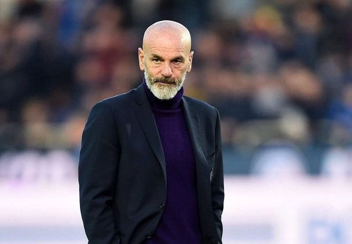 "Milan"ın baş məşqçisi koronavirusa yoluxdu