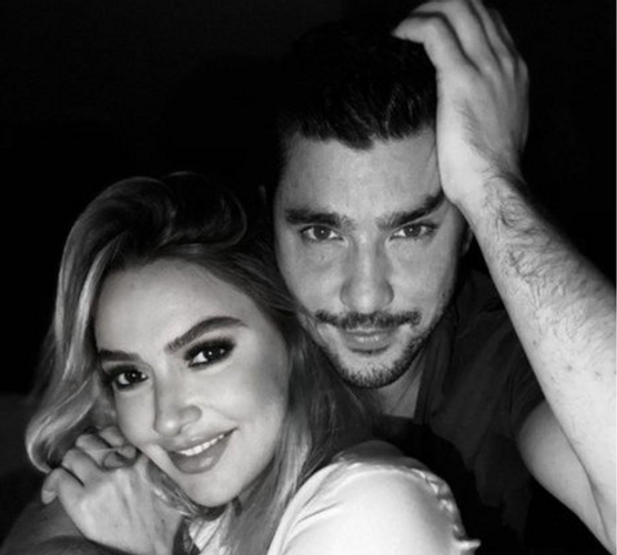 Hadisə sevgilisi ilə FOTOLARInı paylaşdı, tənqid olundu 