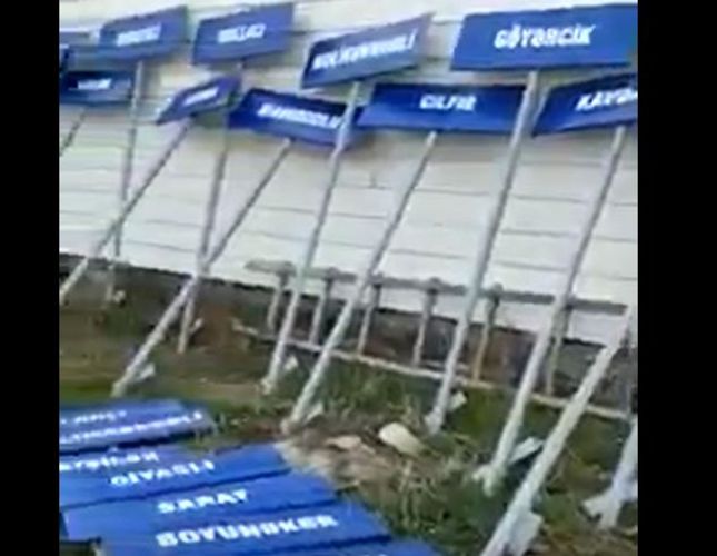 Azad olunan kəndlərimizin giriş yol nişanları hazırlandı - VİDEO