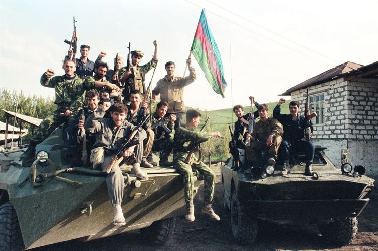 Vətən müharibəsi təhsilin məzmununda əksini tapacaq - ƏMR İMZALANIB