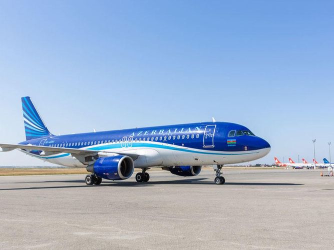 AZAL-dan Bakı-Naxçıvan reysinin sərnişinlərinə biletlə bağlı ÇAĞIRIŞ