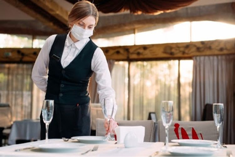 52 ictimai iaşə müəssisəsində  qaydalar pozuldu