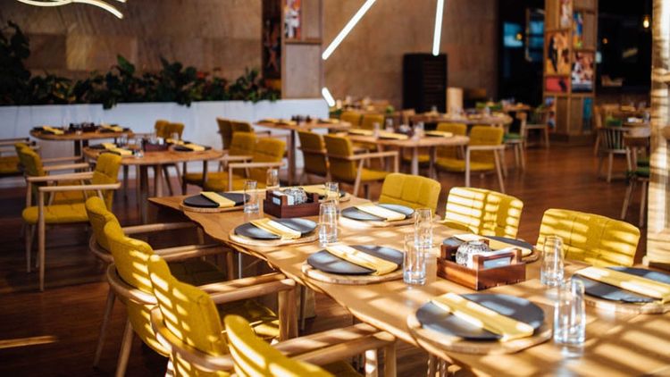 Bakıda restoran qarət olundu