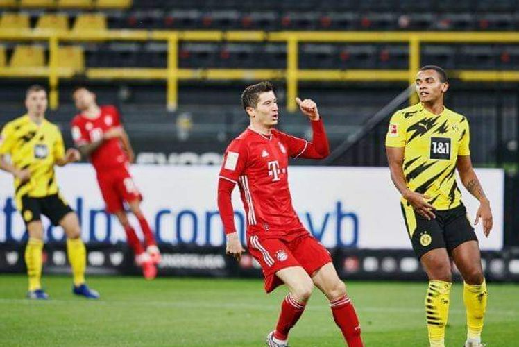 3 oyunda 9 qolla ayın ən yaxşısı seçildi