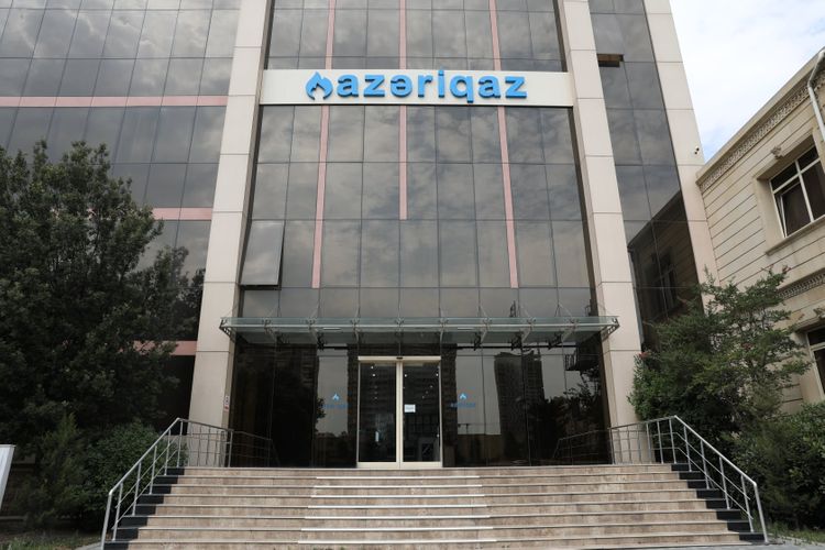 "Azəriqaz"dan Vətən müharibəsində iştirak edənlərin ailələrinə MÜRACİƏT