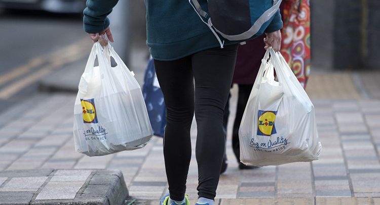 Polietilen torba problemi: HƏLLİNİ TAPIR?