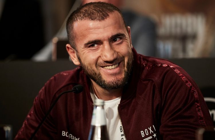 Məhəmmədrəsul Məcidov yenə nokautla qalib gəldi