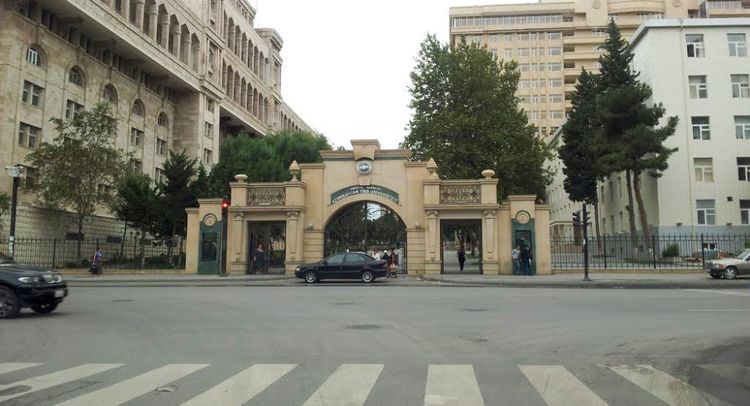 Tibb Universitetində dərslər başlayır - DƏYİŞİKLİKLƏR VAR