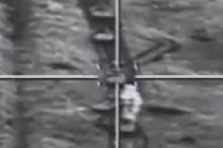 Ordumuz düşmənə qarşı yüksək dəqiqlikli silah növünü tətbiq edir - VİDEO