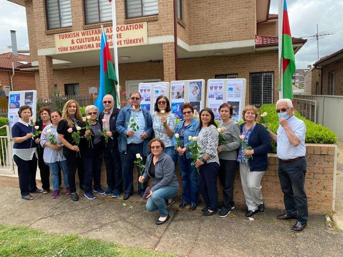 Avstraliyada Gəncə terroru qurbanlarının xatirəsi yad edilib - FOTO