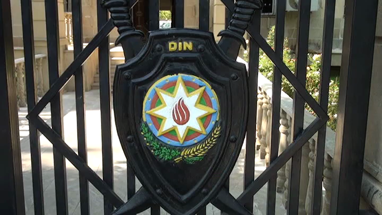 Mağazaya gedən koronavirus xəstəsi geri qaytarıldı