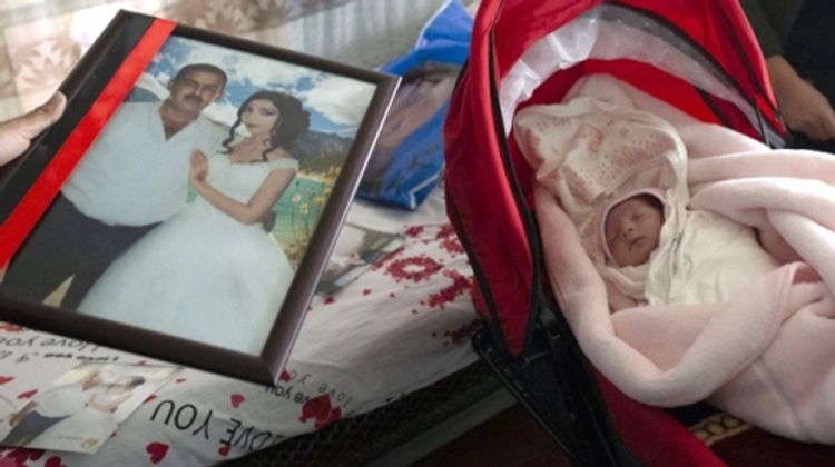 5 il həsrətini çəkdi, 20 gün yanında oldu - Erməni vəhşiliyi - VİDEO