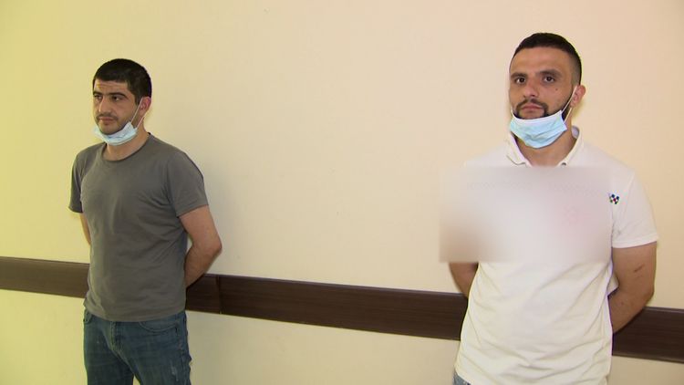 Bakıda saxta pul kəsənlər saxlanıldı - FOTO