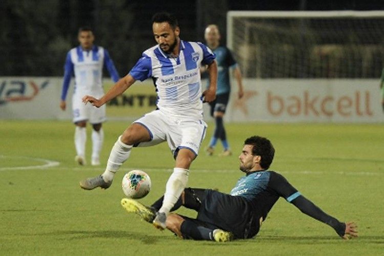 Millimizə yeni futbolçu çağırıldı