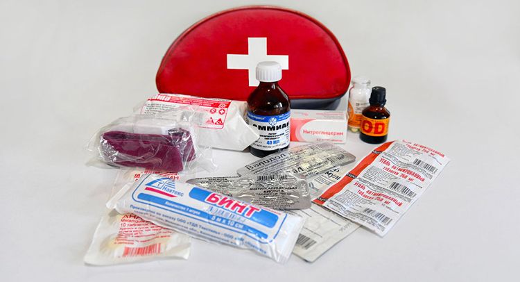 Yol polisindən tibbi çantalarla bağlı sürücülərə XƏBƏRDARLIQ - VİDEO