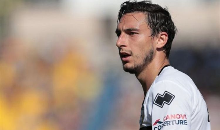 İtaliya millisinin müdafiəçisi “İnter”ə keçir