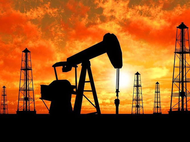 Dünya iqtisadiyyatındakı itkilər arta bilər - Deputat pandemiyadan DANIŞDI