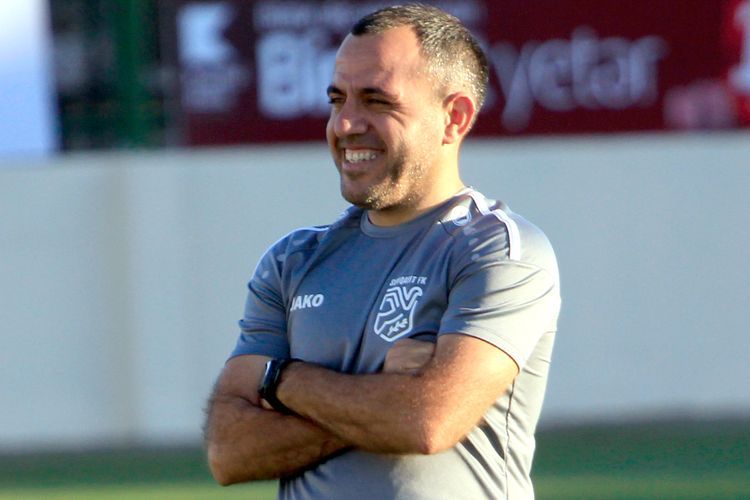 Ayxan Abbasov "100-lər klubu"nda