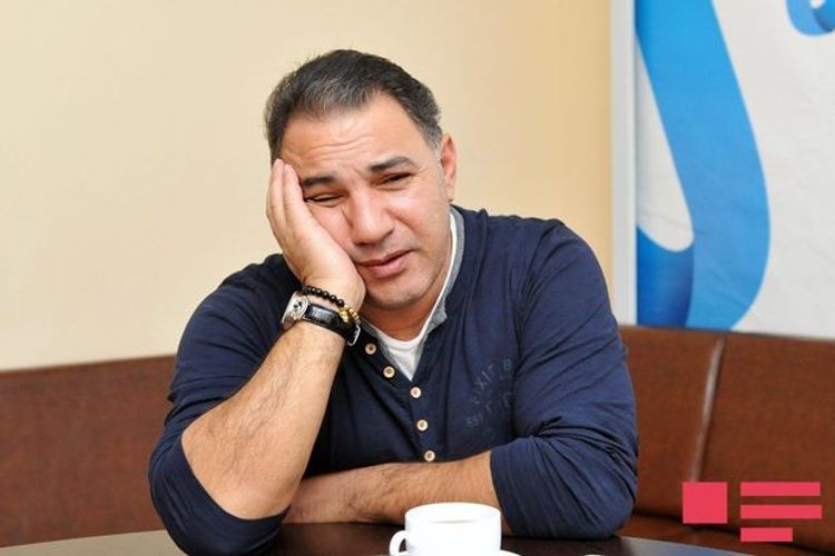 "Müğənnilər həvəsdən düşüb" - Əməkdar artist