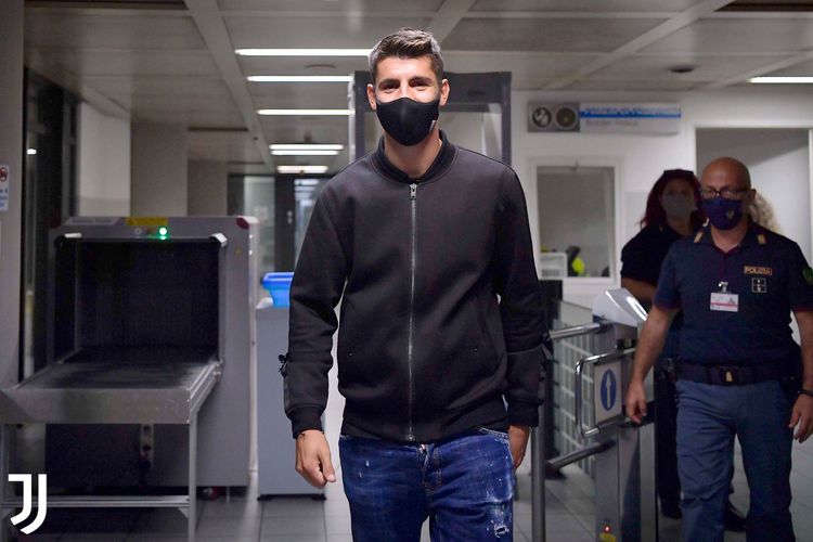 “Atletiko”nun hücumçusu “Yuventus”a keçdi