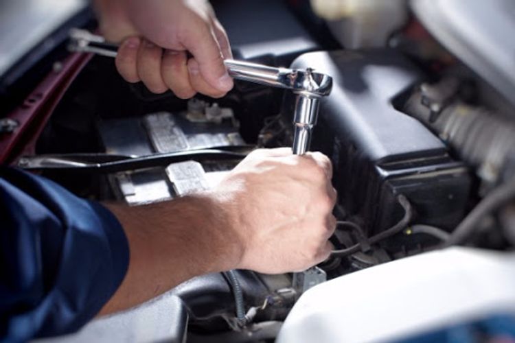 Bakıda usta maşın qaçırdı