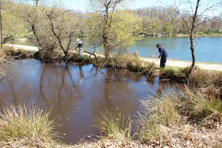 Bakıda DƏHŞƏT : əri ilə birgə ögey anasını öldürüb GÖLMƏÇƏYƏ ATDI 