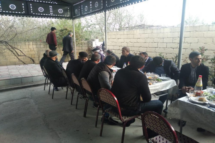 Saatlıda toy məclisi