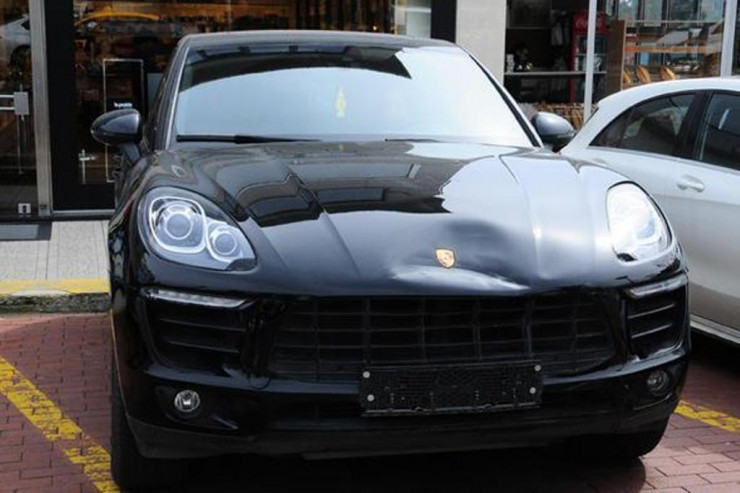 "Porshce" ilə vurulan piyada yolda öldü