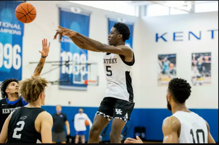 Terrens Klark, basketbolçu