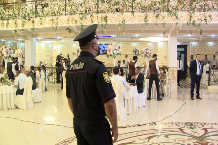 Həddindən çox qonaq çağırıb 8 min manat cərimələndilər