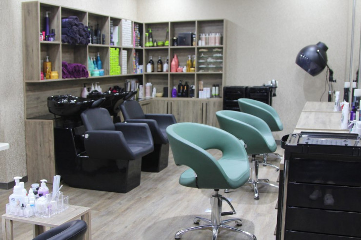 DİN rəsmisindən ŞOK  açıqlama: "Gözəllik salonlarında "patı" satılır" - VİDEO 