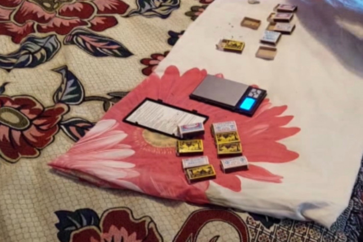 Ələ keçirilən narkotiklər