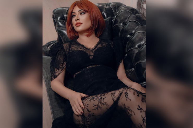 Müğənni Roza Zərgərli