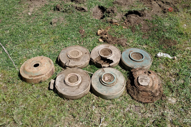 Ermənilərin daha bir rayonda basdırdığı minalar -  VİDEO 