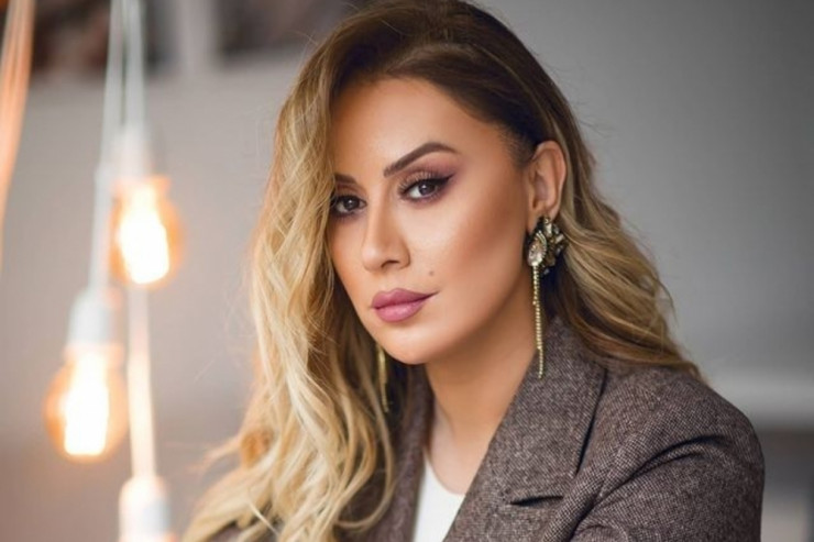 Roza falçını polisə verdi - VİDEO  