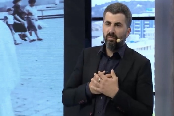 "Gərək hər şey televiziyaya çıxa?"  - Zaur Baxşəliyev - VİDEO 