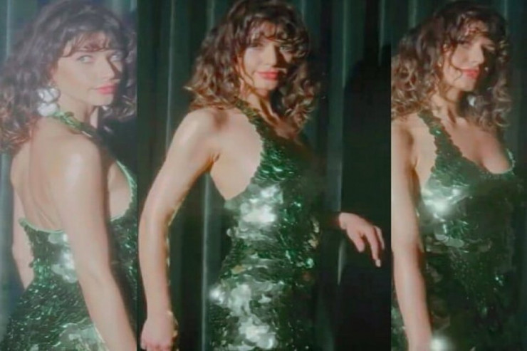 Məşhur aktrisanın YENİ İMİCİ  - FOTO 