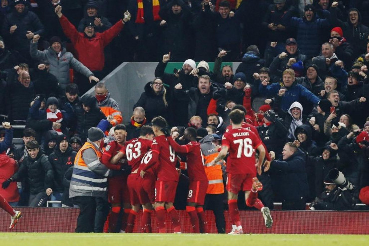 “Liverpul”dan inanılmaz  GERİ DÖNÜŞ  - VİDEO 