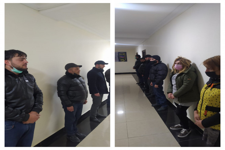 Kafedə saxlanılanlar