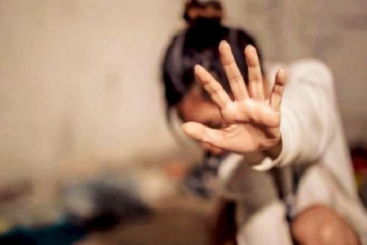 Keçmiş polis həyat yoldaşına işgəncə verib - ŞOK İDDİA 