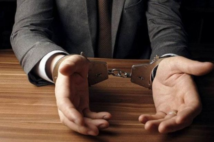 300 min manata yaxın rüşvət alan sabiq məmurlar MƏHKƏMƏDƏ 