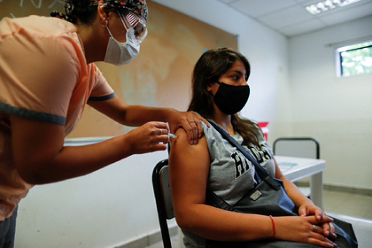 Koronavirusa qarşı peyvəndləmə