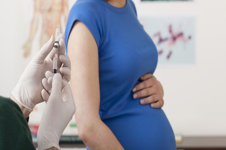 Hamilə qadınlar peyvənd olundu - Təhlükə varmı? 