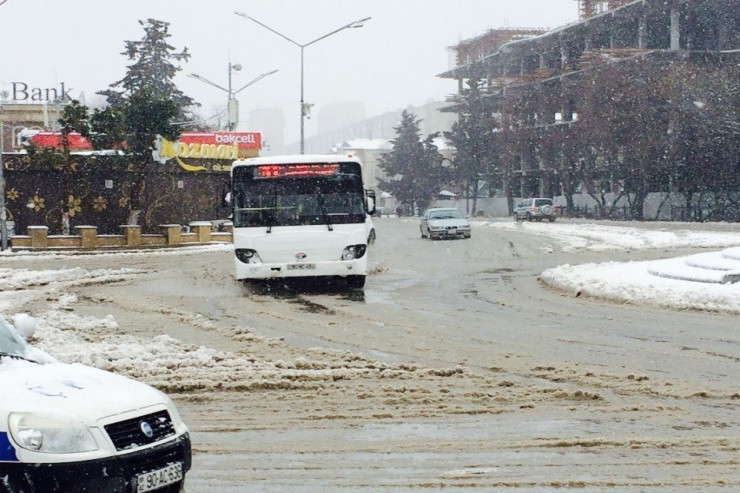 Yollarda sürət həddi endirildi - TƏCİLİ 