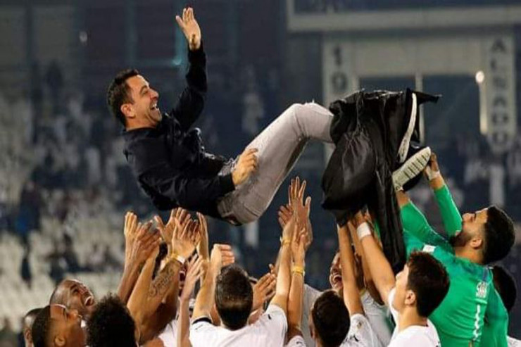 Məşqçi kimi 5-ci kubokunu QAZANDI 