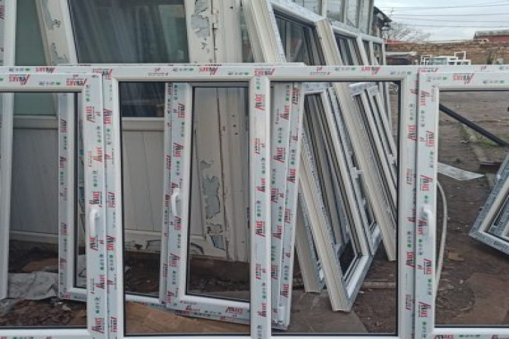 Bakıda qapı-pəncərə sexi qarət olundu