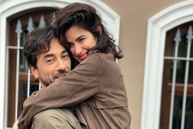 Azərbaycanlı aktrisa sevgilisi ilə... - FOTOLAR 