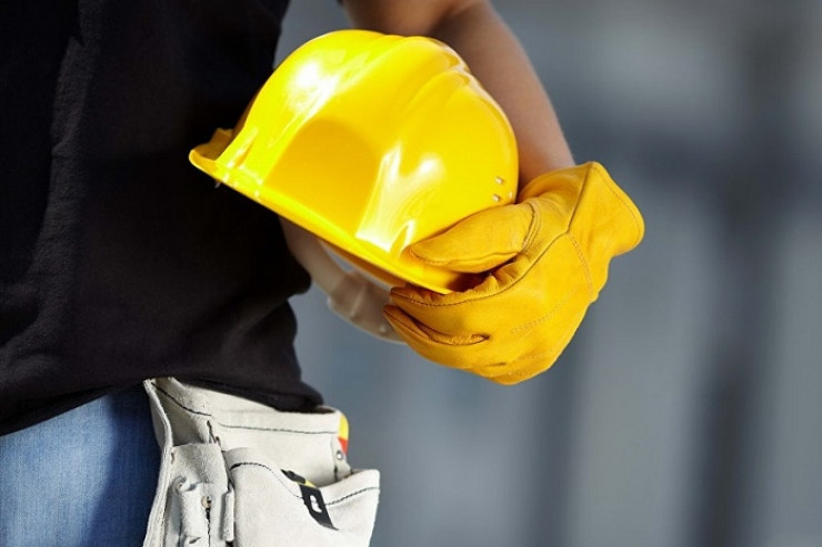 Afrikaya aparılan azərbaycanlıdan HARAY : "Bizi kölə kimi işlədirlər, yemək də vermirlər" - QALMAQAL 